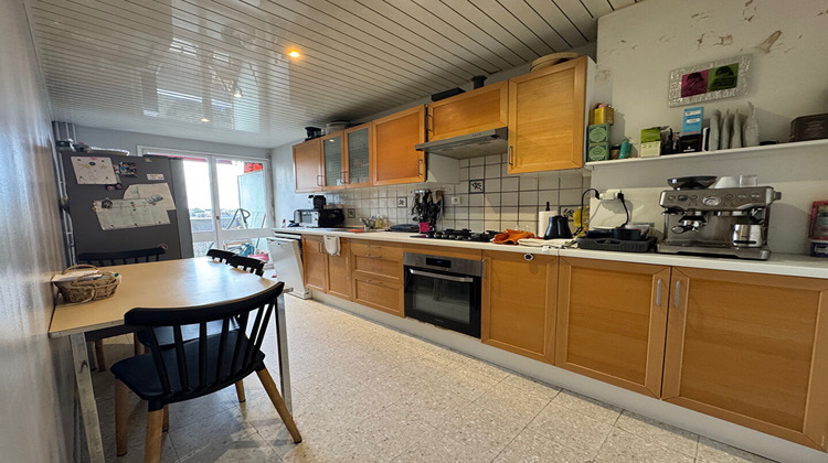 Ma-Cabane - Vente Appartement MARSEILLE 12, 78 m²