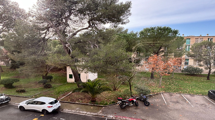 Ma-Cabane - Vente Appartement MARSEILLE 12, 64 m²