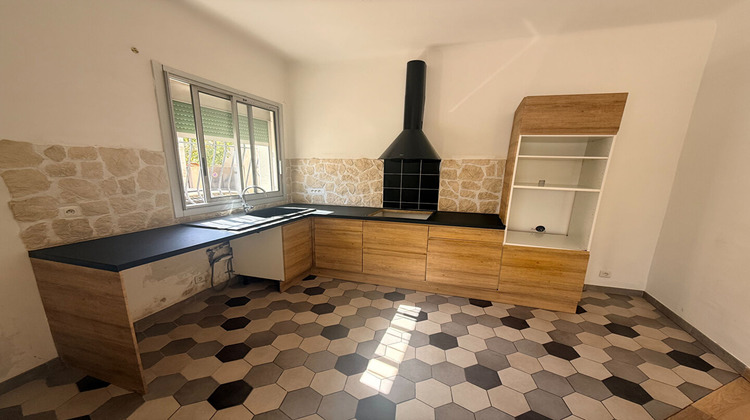 Ma-Cabane - Vente Appartement MARSEILLE 12, 57 m²