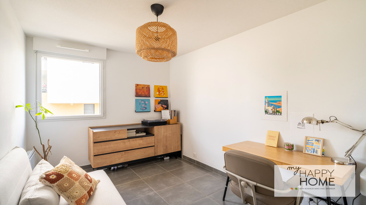Ma-Cabane - Vente Appartement MARSEILLE 12, 60 m²
