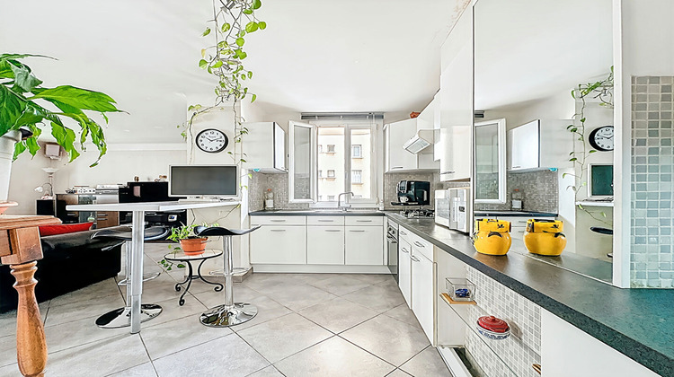 Ma-Cabane - Vente Appartement MARSEILLE 13, 73 m²