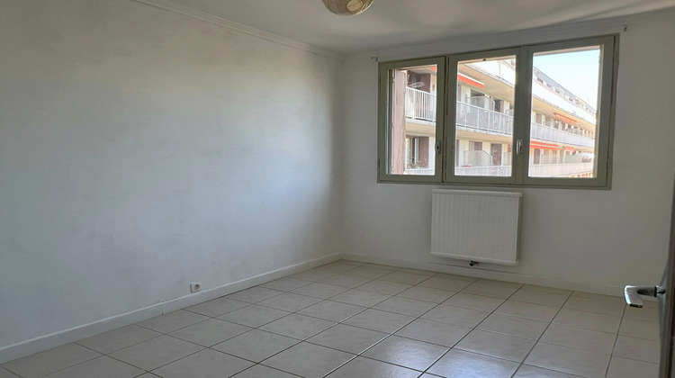 Ma-Cabane - Vente Appartement MARSEILLE 13, 67 m²