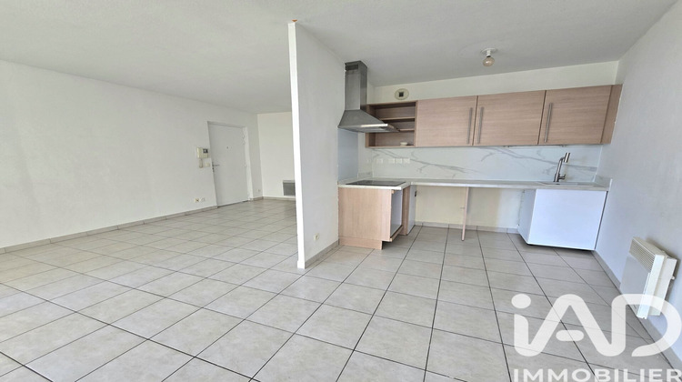 Ma-Cabane - Vente Appartement Marseille, 64 m²