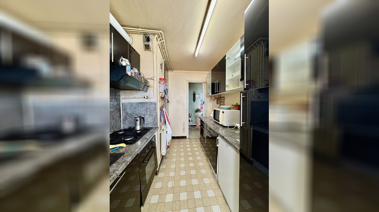 Ma-Cabane - Vente Appartement Marseille, 70 m²