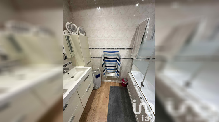 Ma-Cabane - Vente Appartement Marseille, 63 m²