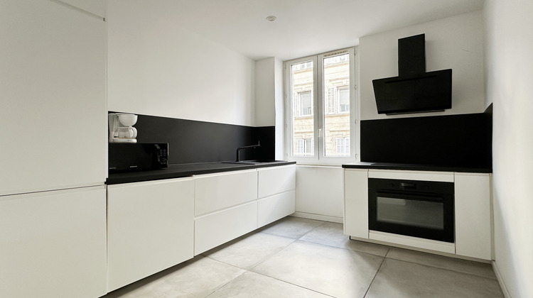 Ma-Cabane - Vente Appartement Marseille, 56 m²