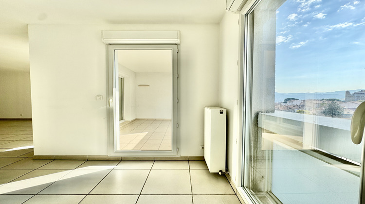 Ma-Cabane - Vente Appartement Marseille, 80 m²