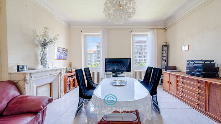 Ma-Cabane - Vente Appartement Marseille, 70 m²