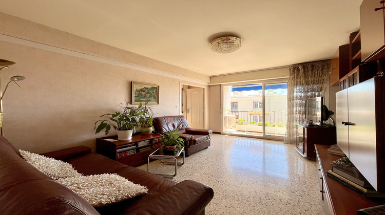 Ma-Cabane - Vente Appartement Marseille, 71 m²