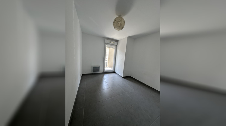 Ma-Cabane - Vente Appartement Marseille, 65 m²