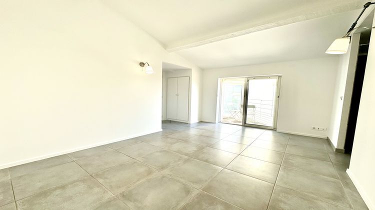 Ma-Cabane - Vente Appartement Marseille, 79 m²