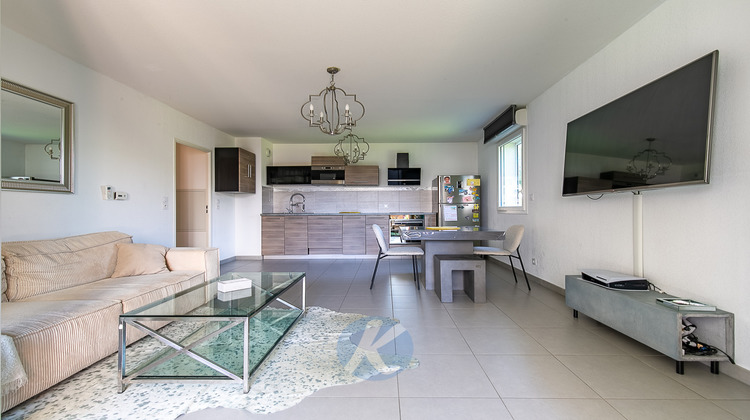 Ma-Cabane - Vente Appartement Marseille, 61 m²