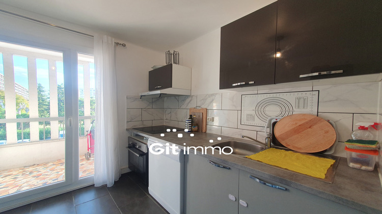 Ma-Cabane - Vente Appartement Marseille, 70 m²