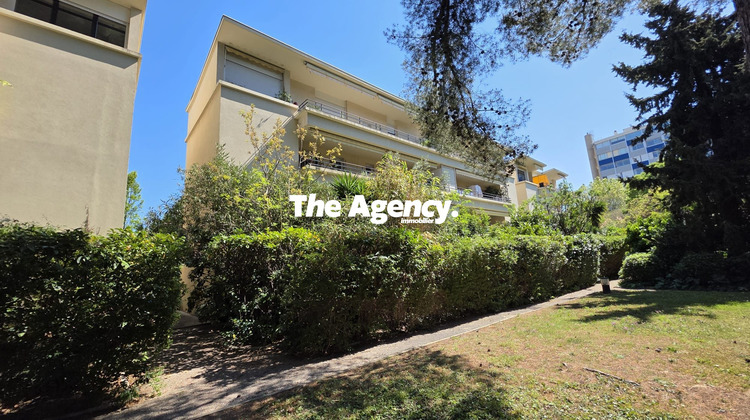 Ma-Cabane - Vente Appartement Marseille, 68 m²