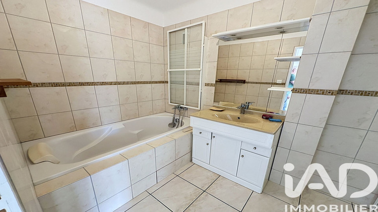 Ma-Cabane - Vente Appartement Marseille, 61 m²
