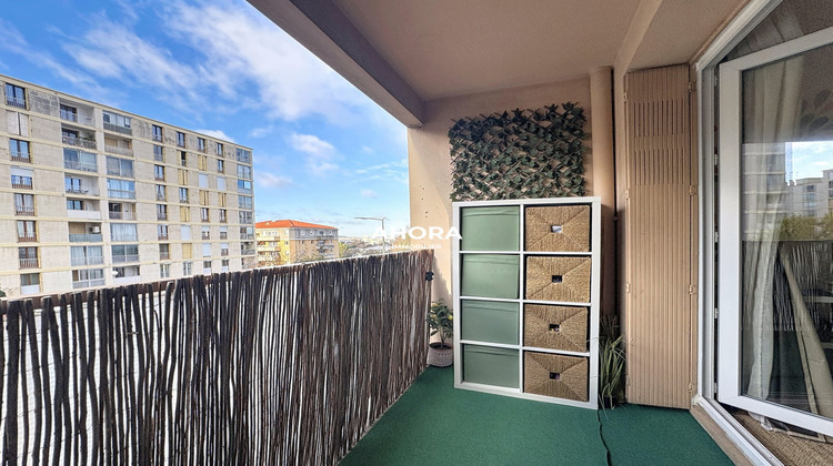Ma-Cabane - Vente Appartement Marseille, 64 m²
