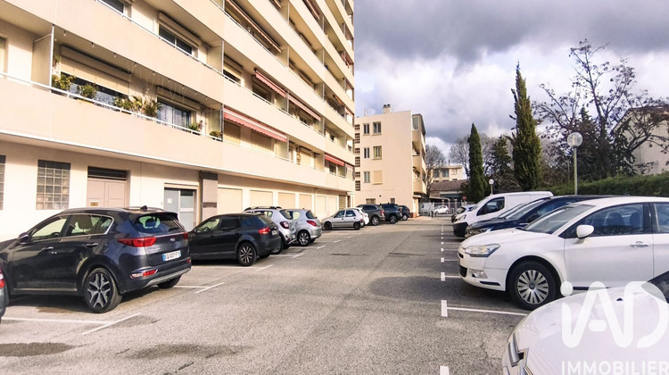 Ma-Cabane - Vente Appartement Marseille, 57 m²