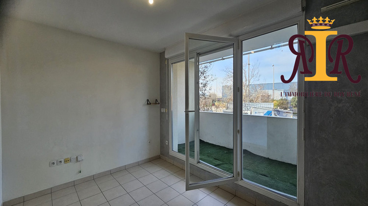 Ma-Cabane - Vente Appartement Marseille, 63 m²