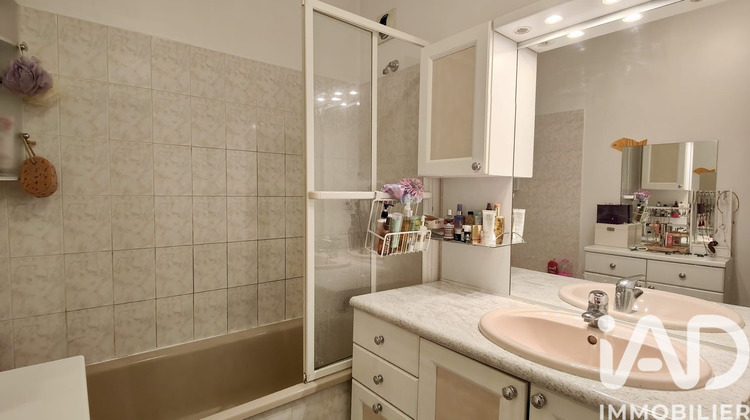 Ma-Cabane - Vente Appartement Marseille, 97 m²