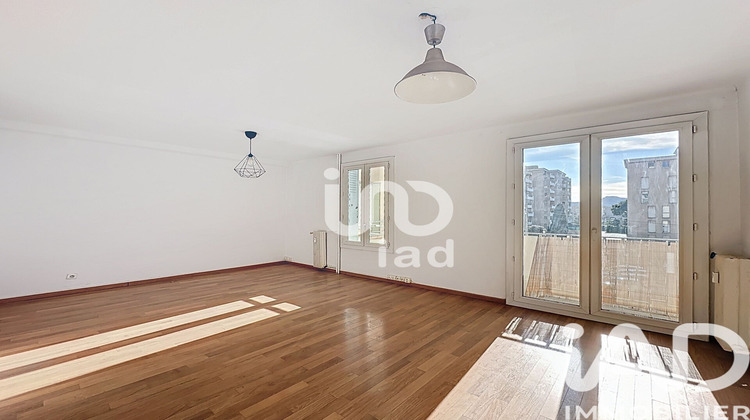 Ma-Cabane - Vente Appartement Marseille, 49 m²