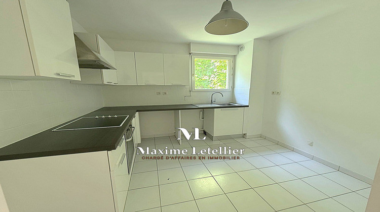 Ma-Cabane - Vente Appartement Marseille, 73 m²