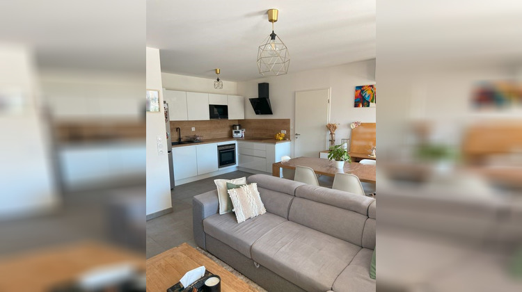 Ma-Cabane - Vente Appartement Marseille, 64 m²