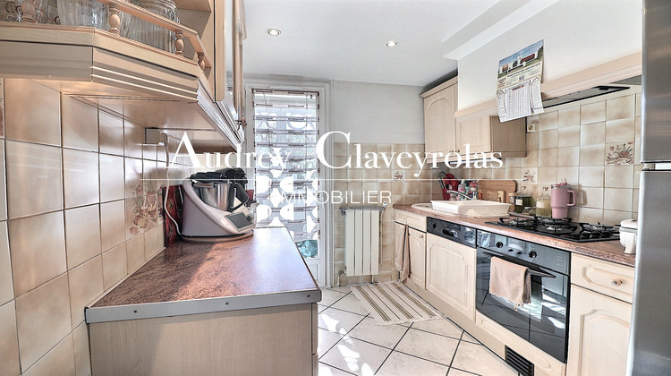 Ma-Cabane - Vente Appartement Marseille, 70 m²