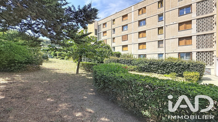 Ma-Cabane - Vente Appartement Marseille, 65 m²