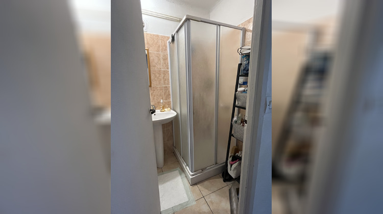 Ma-Cabane - Vente Appartement Marseille, 65 m²