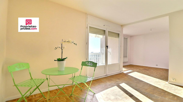 Ma-Cabane - Vente Appartement MARSEILLE, 80 m²