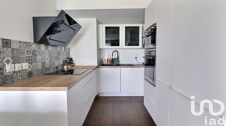 Ma-Cabane - Vente Appartement Marseille, 61 m²