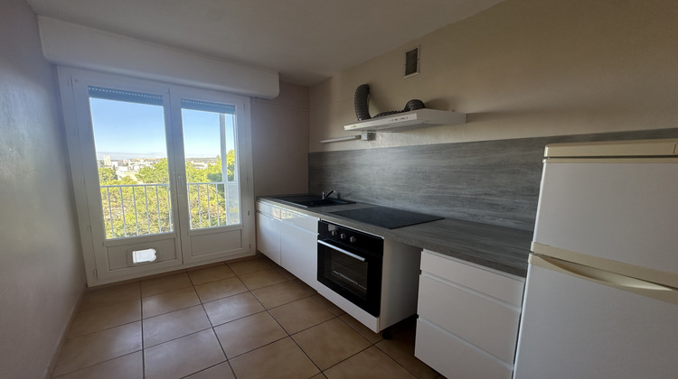 Ma-Cabane - Vente Appartement Marseille, 59 m²