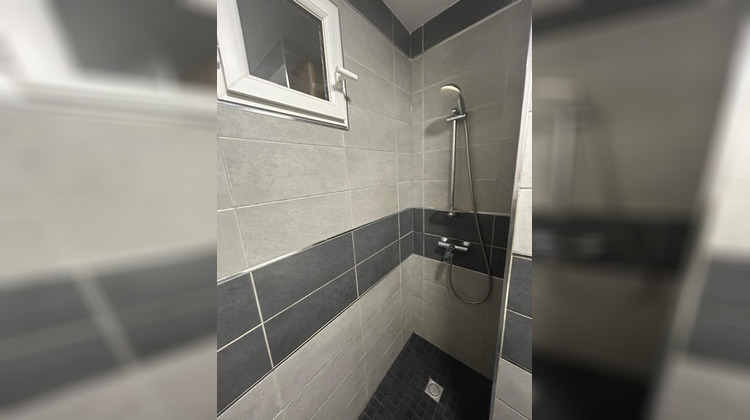 Ma-Cabane - Vente Appartement Marseille, 59 m²