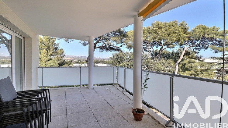 Ma-Cabane - Vente Appartement Marseille, 77 m²