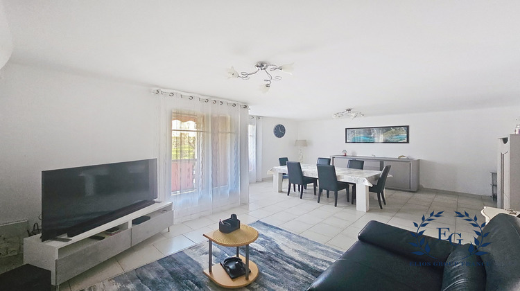 Ma-Cabane - Vente Appartement Marseille, 74 m²