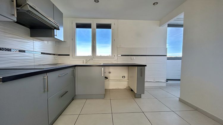 Ma-Cabane - Vente Appartement Marseille, 64 m²