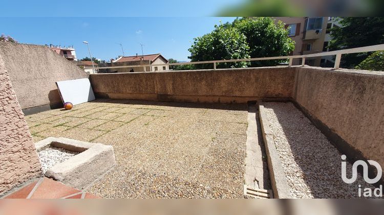 Ma-Cabane - Vente Appartement Marseille, 63 m²