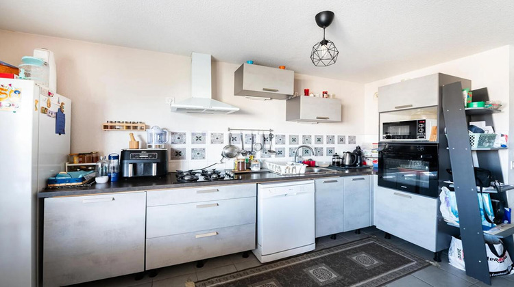 Ma-Cabane - Vente Appartement MARSEILLE, 67 m²