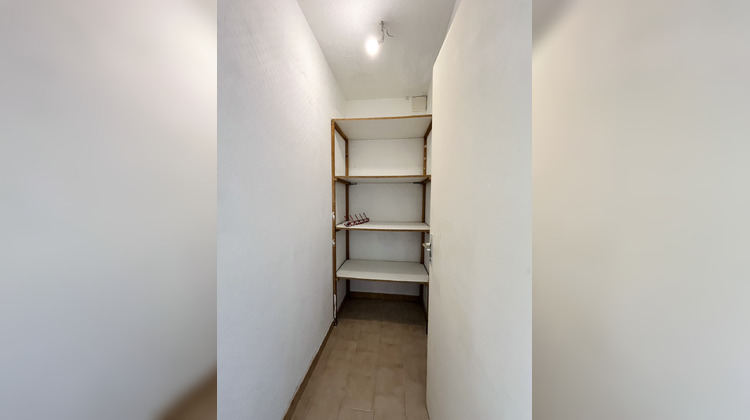 Ma-Cabane - Vente Appartement Marseille, 63 m²