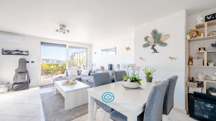 Ma-Cabane - Vente Appartement Marseille, 65 m²