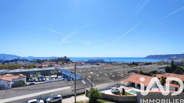 Ma-Cabane - Vente Appartement Marseille, 64 m²