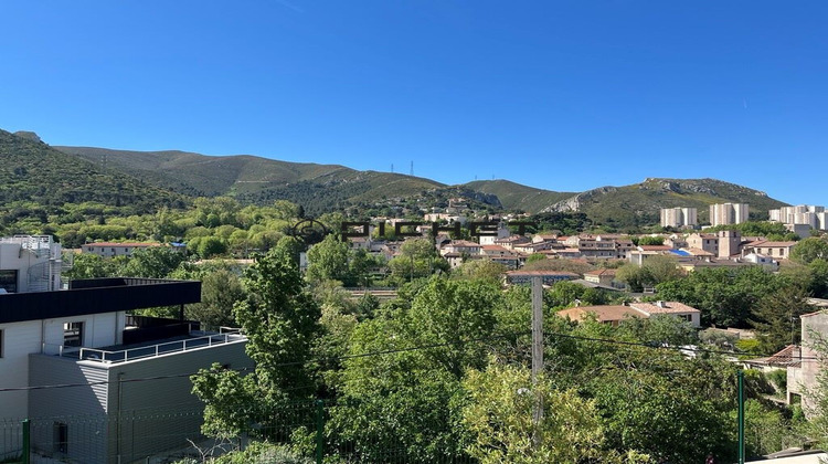 Ma-Cabane - Vente Appartement MARSEILLE 14, 76 m²