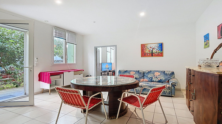 Ma-Cabane - Vente Appartement MARSEILLE 14, 64 m²