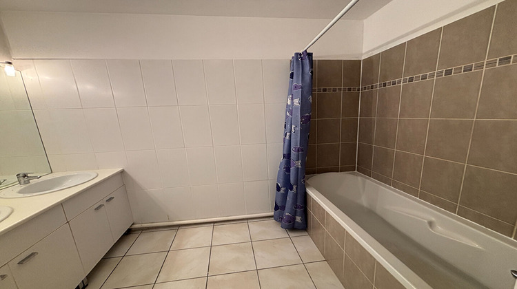 Ma-Cabane - Vente Appartement MARSEILLE 14, 66 m²