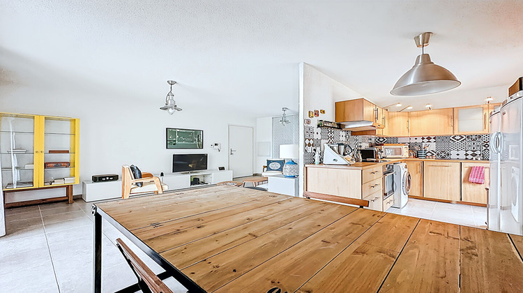 Ma-Cabane - Vente Appartement MARSEILLE 14, 66 m²