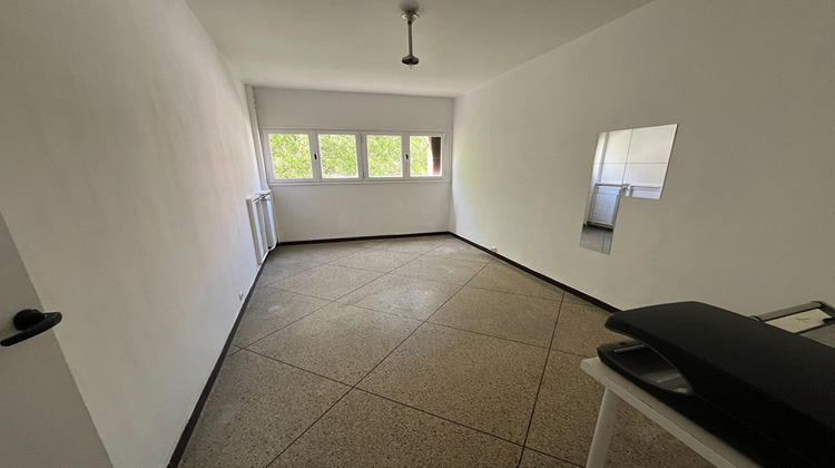 Ma-Cabane - Vente Appartement MARSEILLE 15, 92 m²