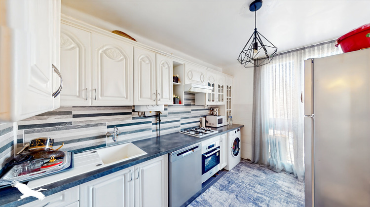 Ma-Cabane - Vente Appartement MARSEILLE 15, 69 m²