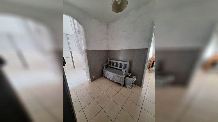 Ma-Cabane - Vente Appartement MARSEILLE 15, 92 m²
