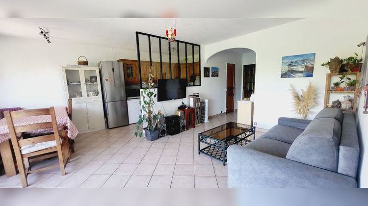 Ma-Cabane - Vente Appartement MARSEILLE 16, 94 m²