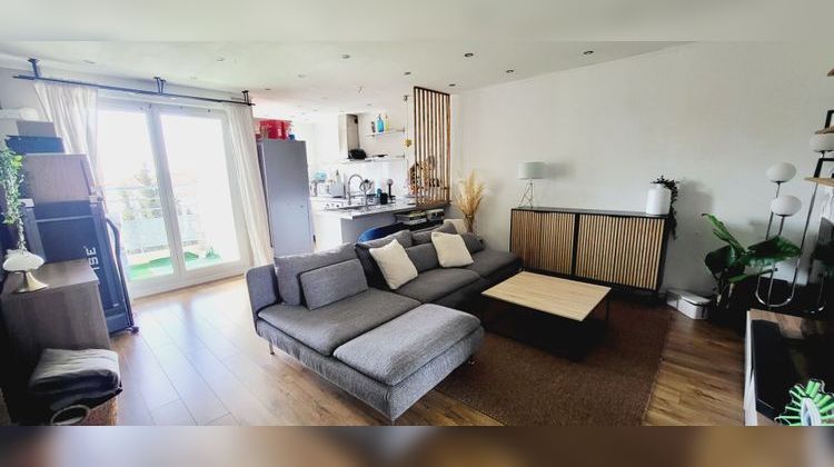 Ma-Cabane - Vente Appartement MARSEILLE 16, 63 m²